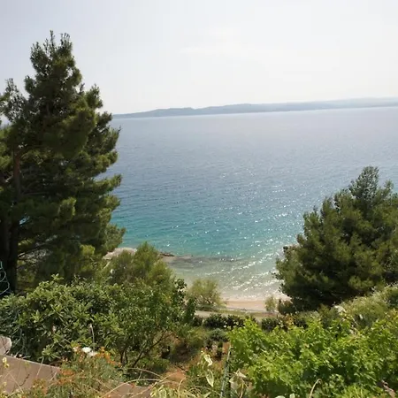 Apartament 75-4 *