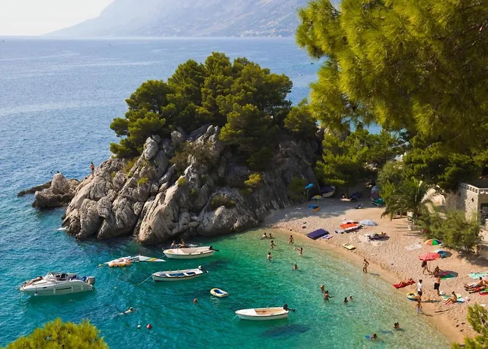 75-4 Апартаменты